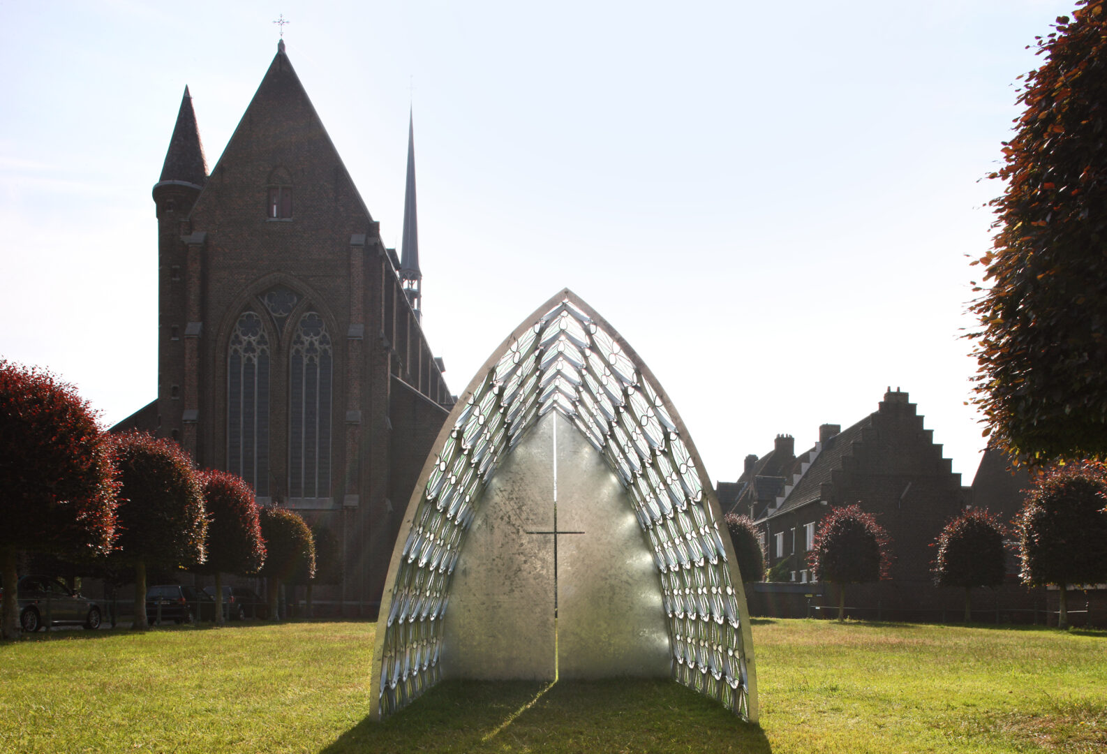 ‘Kapel’ in glas-in-lood – ontw. Arch. Geert De Groote – © Filip Dujardin (Interesse? Neem contact op.)