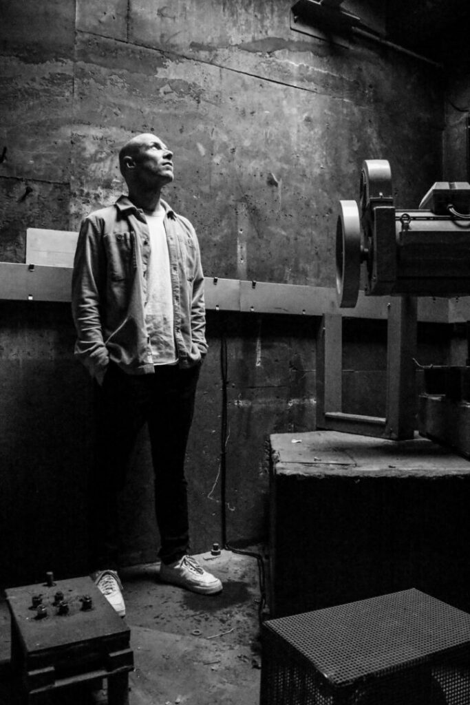 Maarten De Ceulaer Photo by Joran Vanhaste for Modular Lighting Instruments (20)
